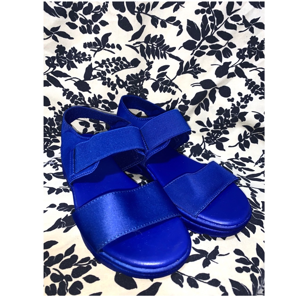 🔹 blue sandals 🔹
